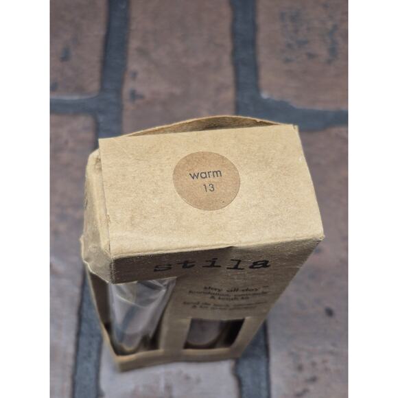 Stila Stay All Day Foundation Concealer & Brush Kit 1 Oz Foundation Warm 13 - Picture 2 of 2